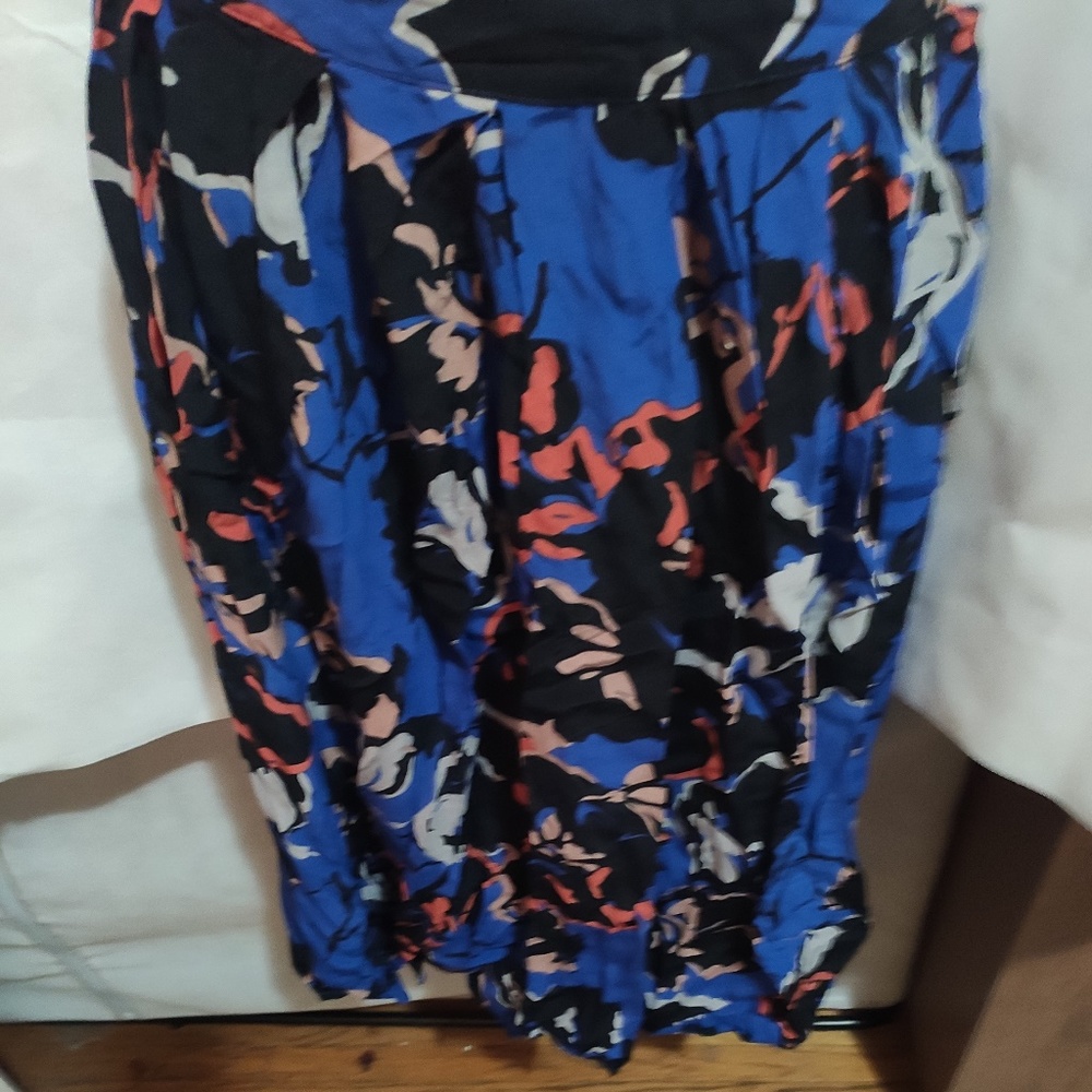 new stylish skirt